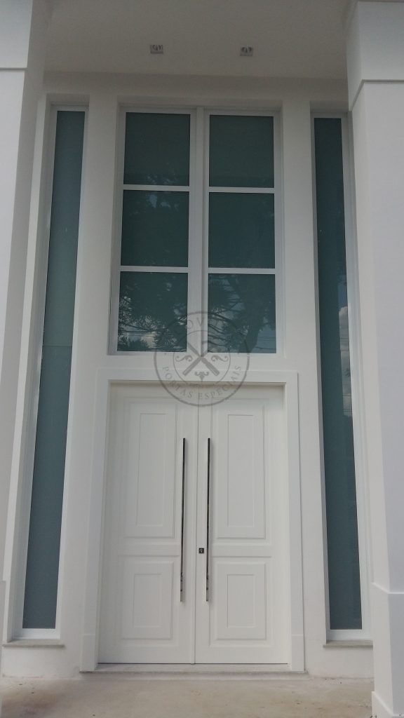 Porta com sistema de abertura dupla, pintura de laca P.U branco acetinado (Sayerlack) - Imagem 2