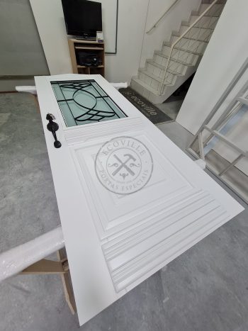 Porta especial com grade e vidro - Imagem 3