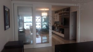 Porta de correr quatro folhas de arrasto com vidro panorâmico incolor - Imagem 5