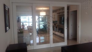 Porta de correr quatro folhas de arrasto com vidro panorâmico incolor - Imagem 6