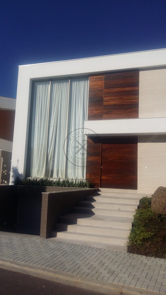 Porta pivotante de Lambril de Imbuia com bandeira superior e painel lateral fixo - Imagem 5