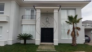 Porta com estrutura metálica no interior com pintura de laca P.U preto acetinado (Sayerlack) - Imagem 6
