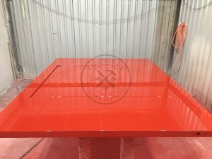 Porta pivotante com revestimento em MDF e pintura laca P.U vermelho acetinado - Imagem 13