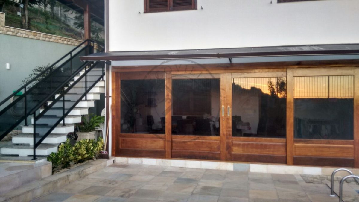 Porta de correr com sistema embutido, vidro panorâmico 10 mm temperado - Imagem 5