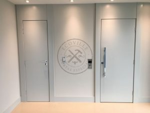 Porta kit pronto especial com pintura de laca P.U cinza acetinado (Sayerlack) - Imagem 2