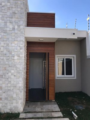 Porta pivotante com estrutura de aço no interior, revestido com lambril maciço - Imagem 3