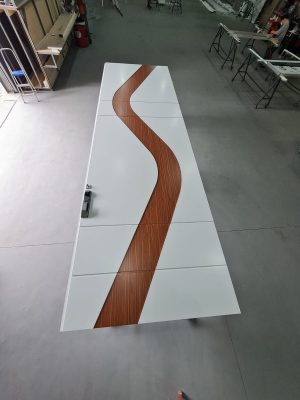 Porta pivotante em ACM, modelo exclusivo com dupla vedação - Imagem 6