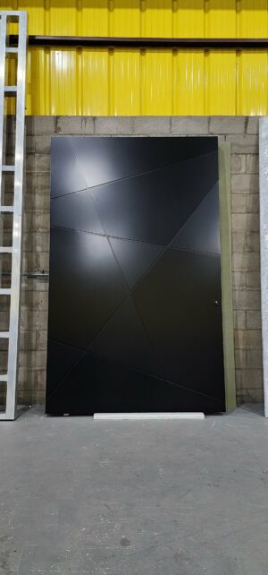 Porta em ACM modelo BBB preto fosco - Imagem 3