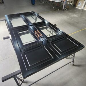 Porta em ACM modelo colonial exclusivo com dezenas de detalhes especiais - Imagem 18