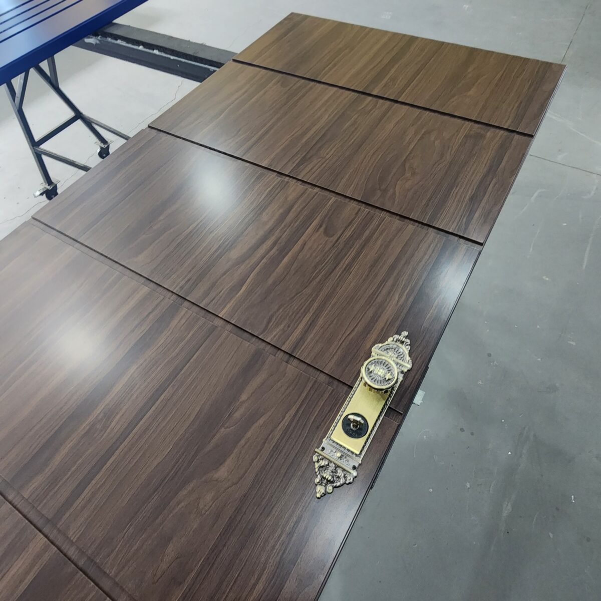 20230328_115333 Porta em ACM chapa Wood Sucupira com fechadura colonial - Imagem 2