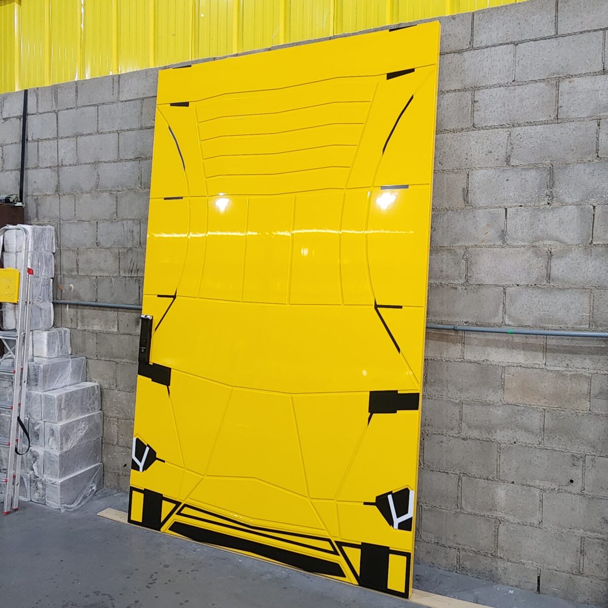 Porta em ACM exclusivo modelo Lamborghini - Imagem 3