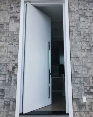 Porta em ACM branco fosco lisa - Imagem 3