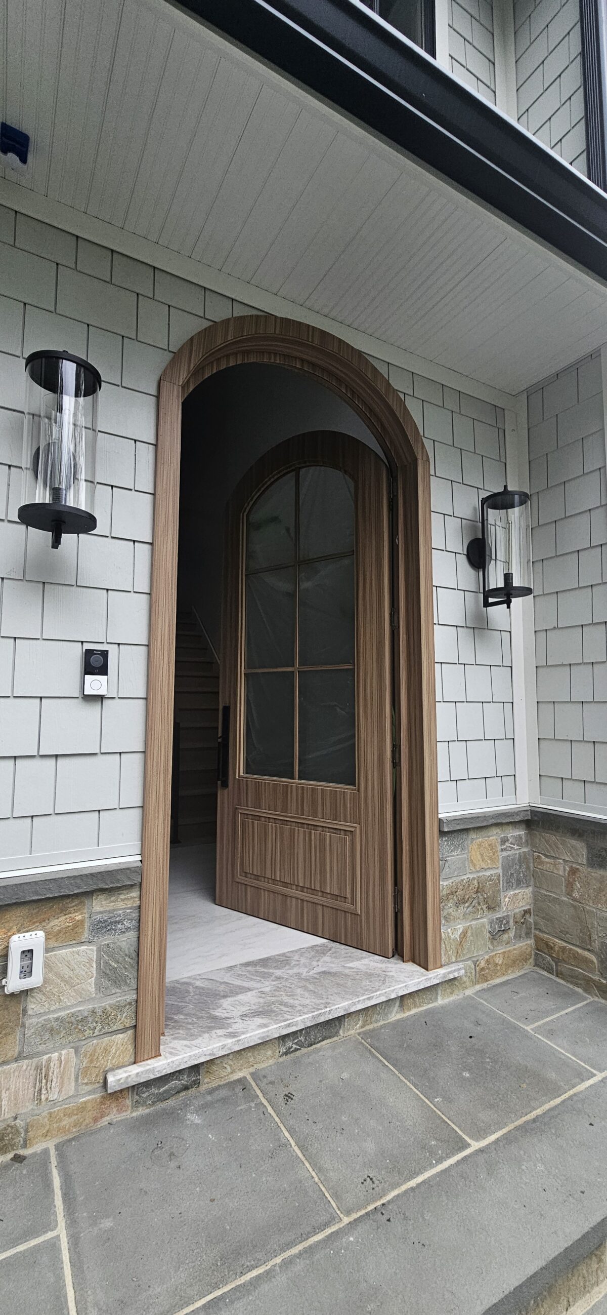 152 Porta em ACM Wood Carvalho Mel modelo em arco - Imagem 3