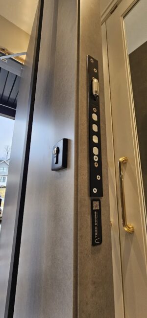 Porta pivotante em ACM Concreto Shangai PRO 2391 - Imagem 6