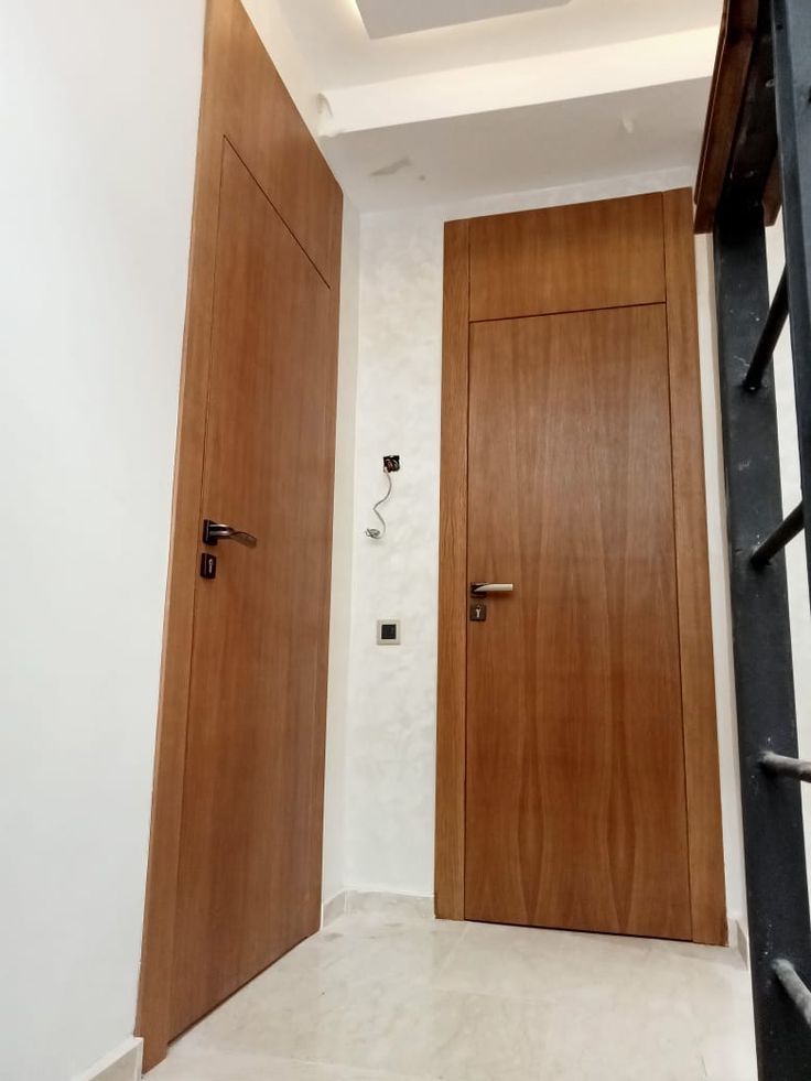 005df59ad692c22cf4af882534cb3aec Porta kit pronto especial em lâmina natural com bandeira fixa superior - Imagem 1