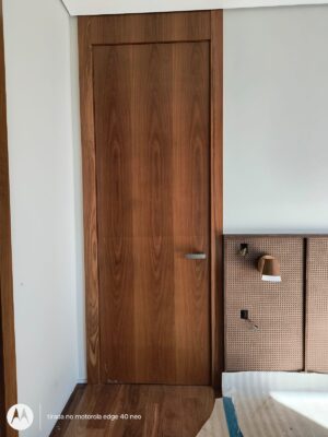 Porta kit pronto especial em lâmina natural com bandeira fixa superior - Imagem 6