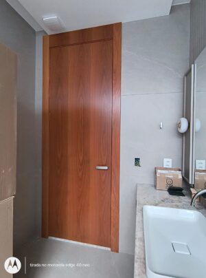 Porta kit pronto especial em lâmina natural com bandeira fixa superior - Imagem 8