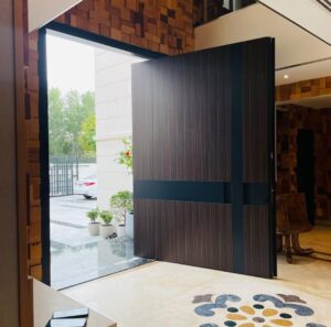 Porta pivotante em ACM com puxador cava especial - Imagem 6