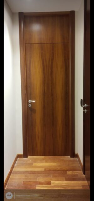 Porta kit pronto especial em lâmina natural com bandeira fixa superior - Imagem 4