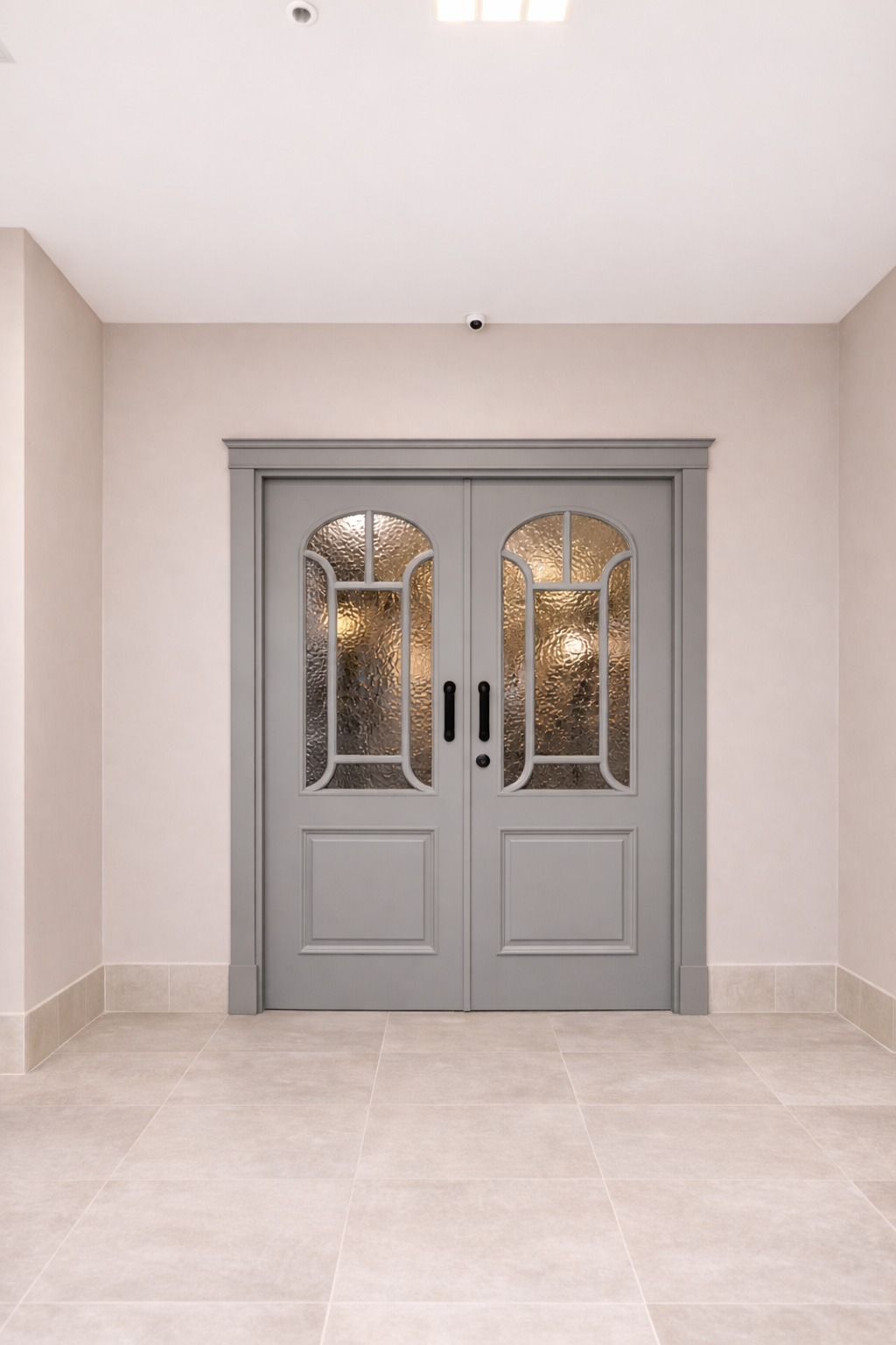 29012026170335_1d40808f-bab0-4fc0-bb07-e1808280e826_o4wzzn Porta com sistema de abertura dupla - Imagem 1