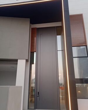 Porta pivotante em ACM com puxador cava - Imagem 2